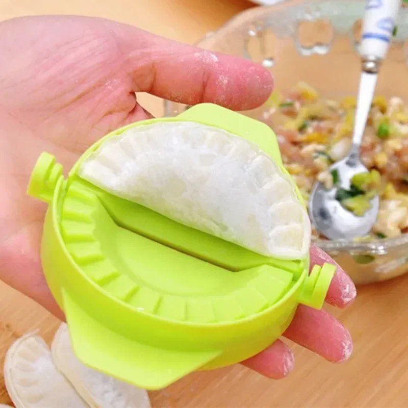 Kitchen Gadgets DIY Crescent S - Kitchen Gadgets Dumpling Maker 评论和价格